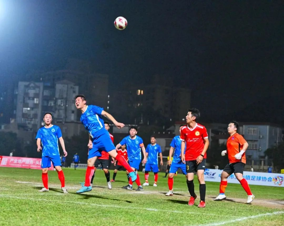 开云体育登录-重要足球赛事进行中，球队竞技水平现火爆的简单介绍