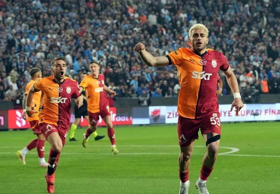 开云体育官网-阿贾克斯逆袭再闯欧冠四强，传说再续！的简单介绍