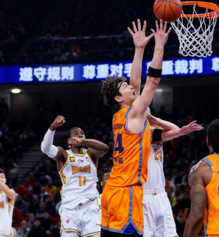 关于梅因茨遭遇惨败,球队排名继续下滑的信息 关于梅因茨遭遇惨败,球队排名继续下滑的信息