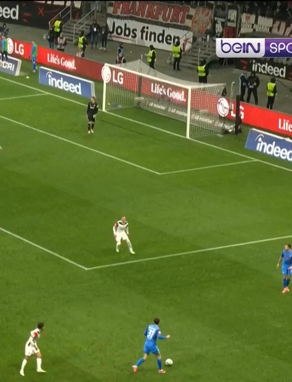 保加利亚队展现团结力量，艰难取胜