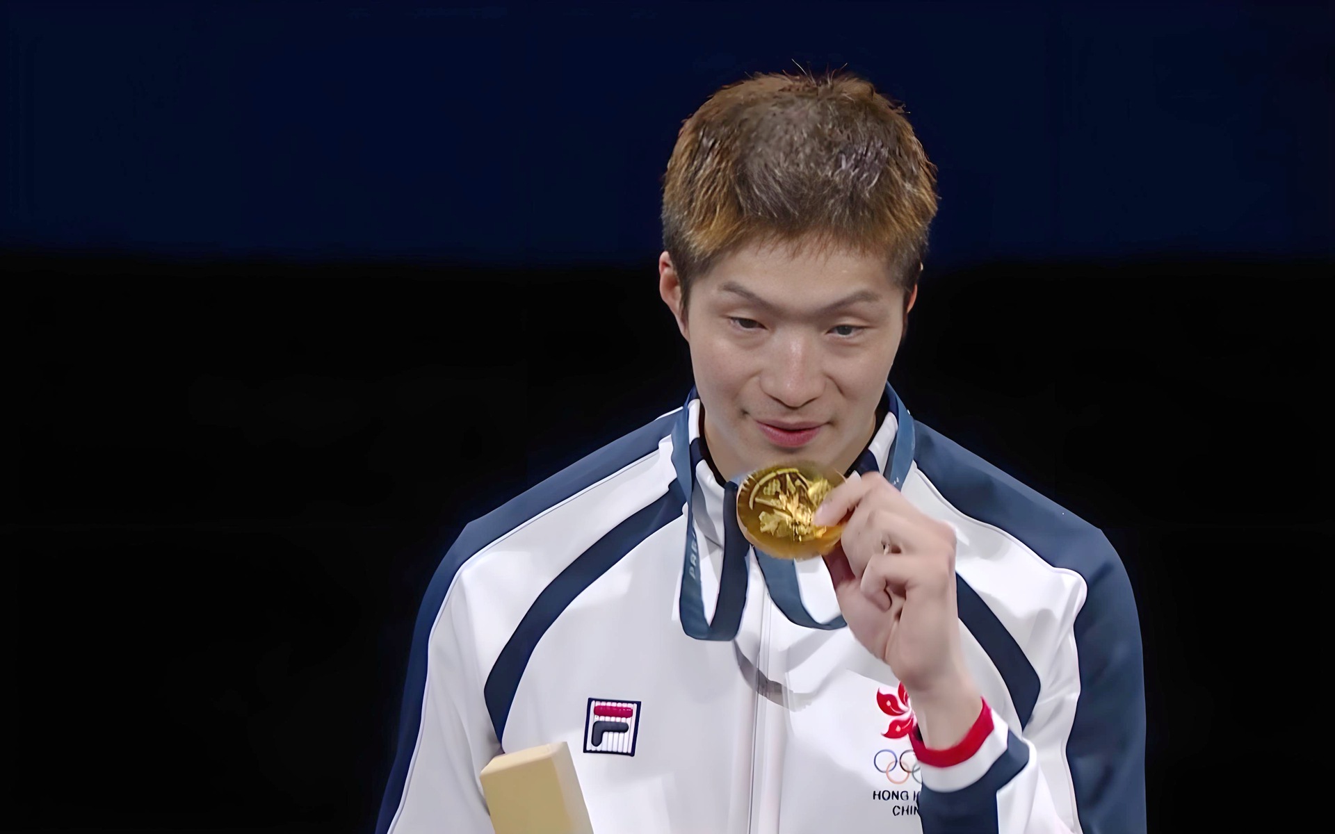 忠熙击败对手成功晋级下一轮的简单介绍