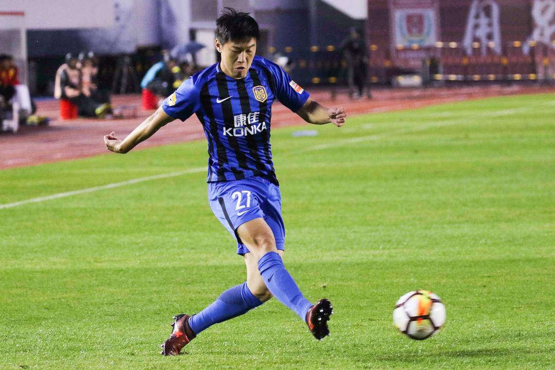 关于江苏苏宁与青岛海牛的激烈对决的信息