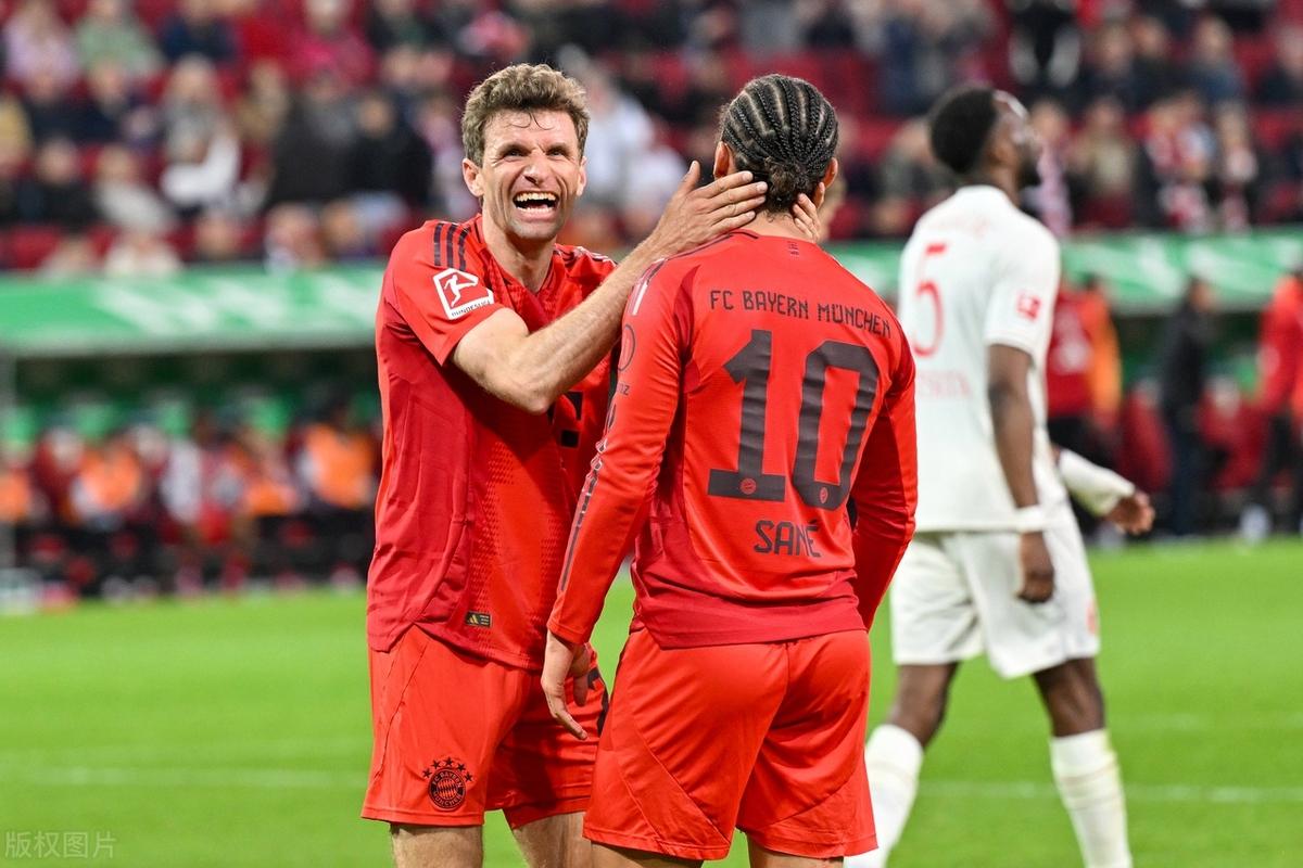 拜仁后来居上,最终逆转胜利晋级下一轮的简单介绍 拜仁后来居上,最终逆转胜利晋级下一轮的简单介绍