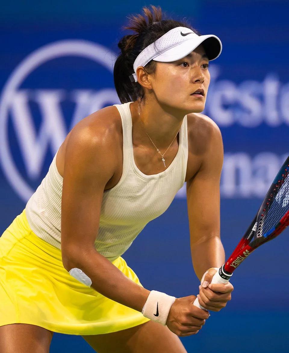 包含费伦茨瓦罗斯获得胜利,晋级之路愈发接近的词条 包含费伦茨瓦罗斯获得胜利,晋级之路愈发接近的词条