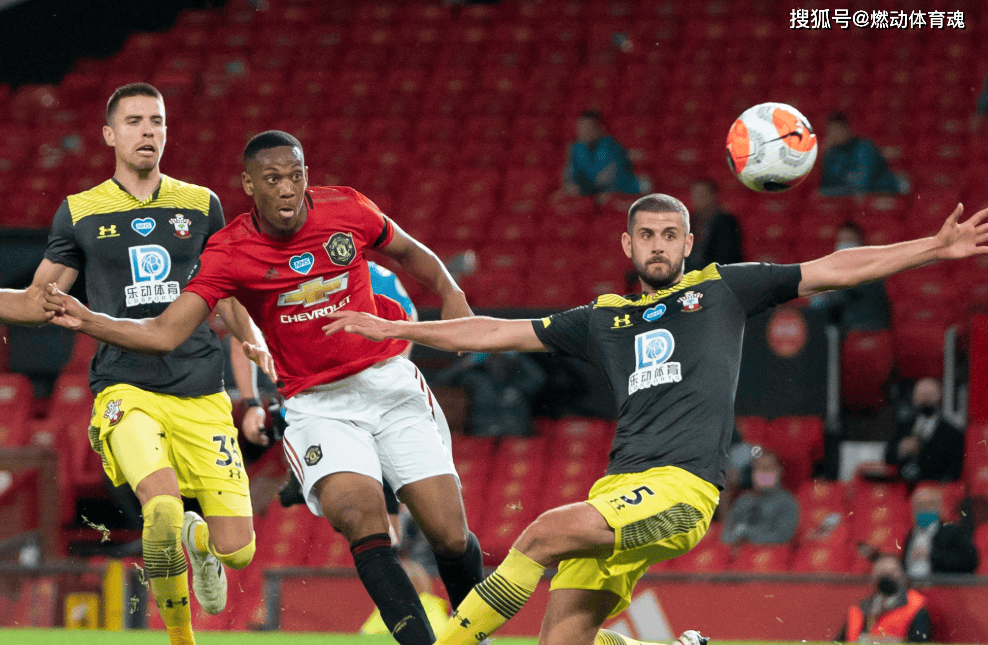 南安普顿客场击败对手，表现抢眼