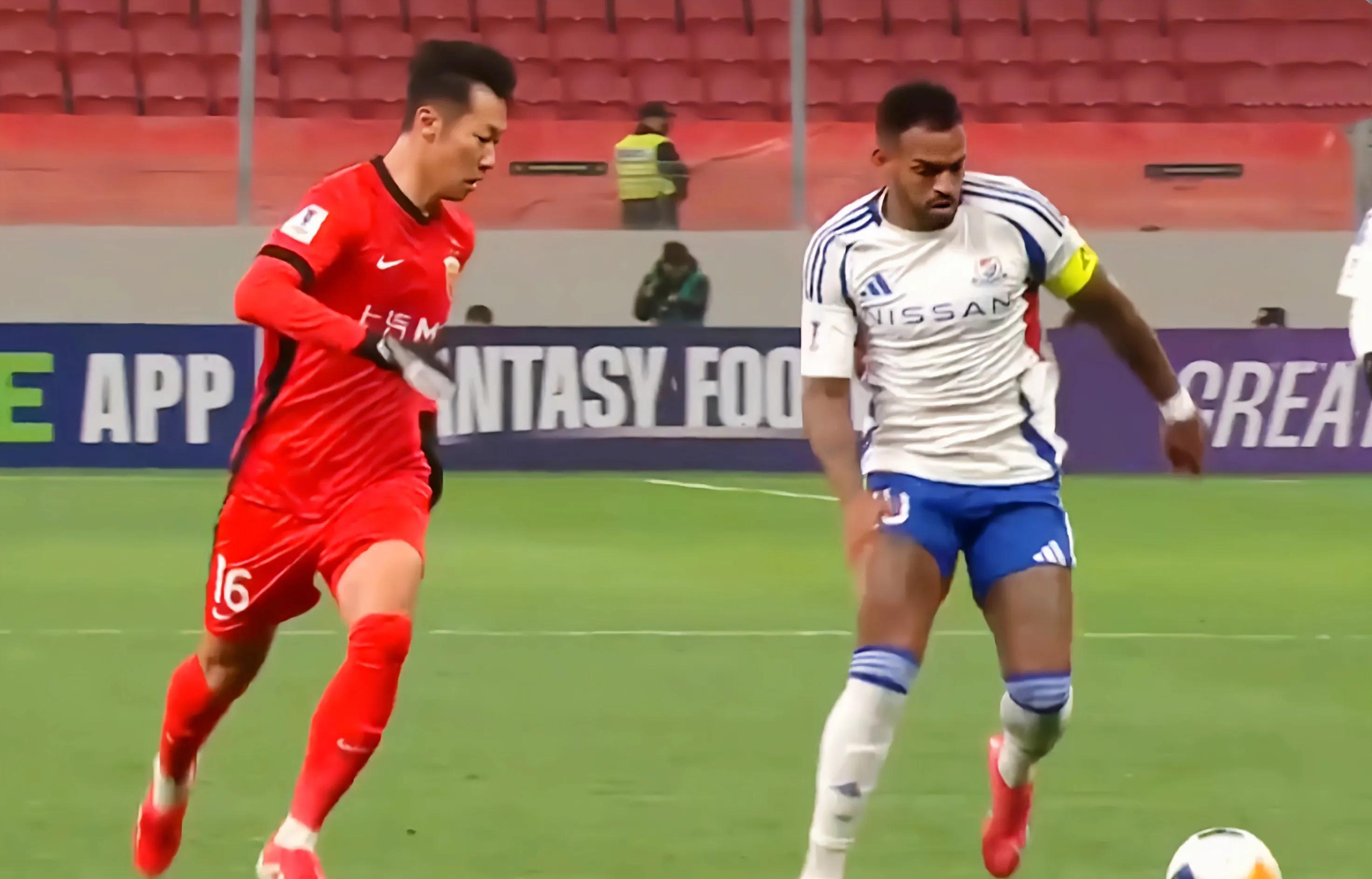 开云体育官网入口-关于上港门将脱手送礼，造成惨痛失利遗憾的信息