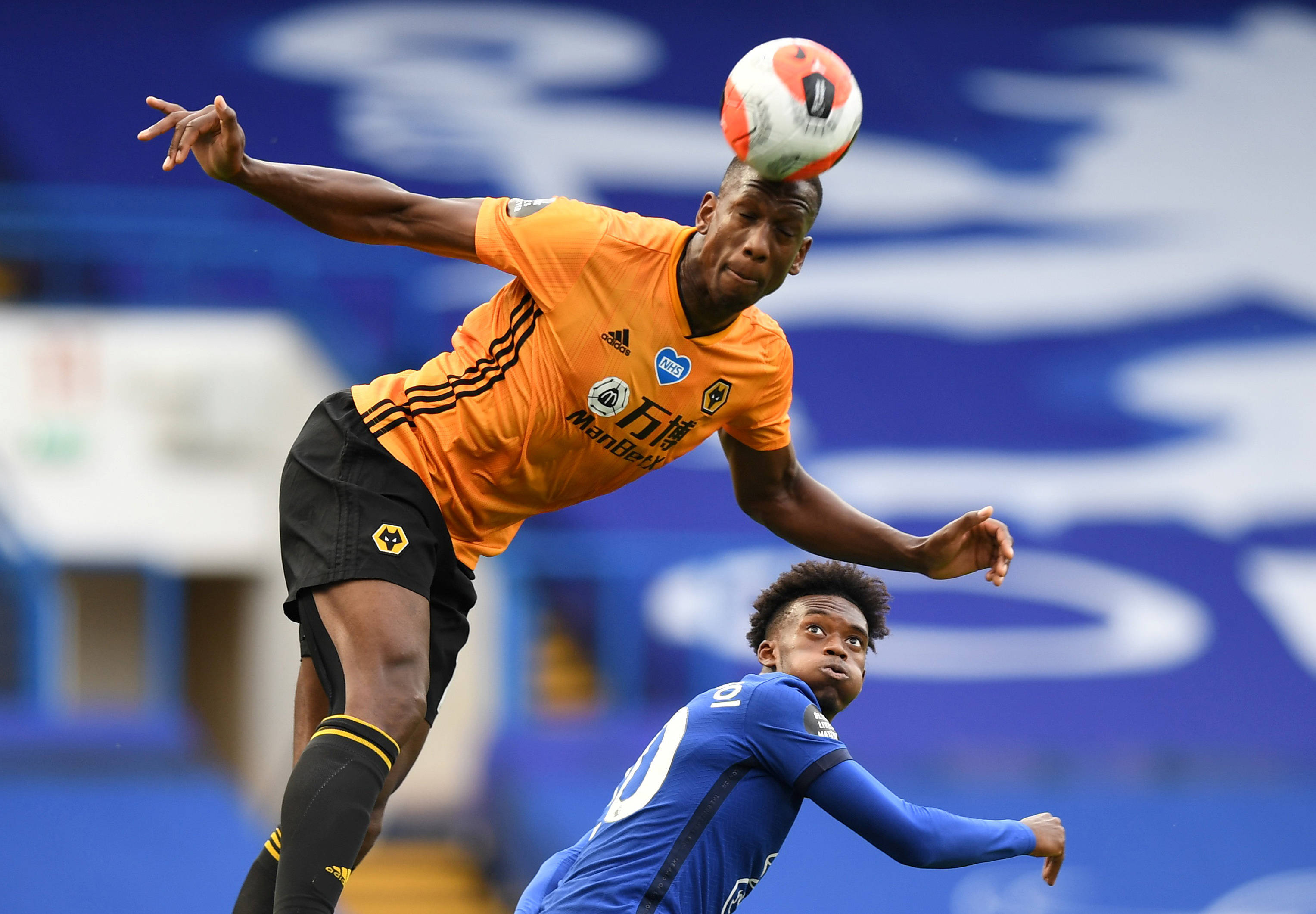 关于狼队客场战胜伯恩茅斯,保持不败稳守联赛中游的信息 关于狼队客场战胜伯恩茅斯,保持不败稳守联赛中游的信息