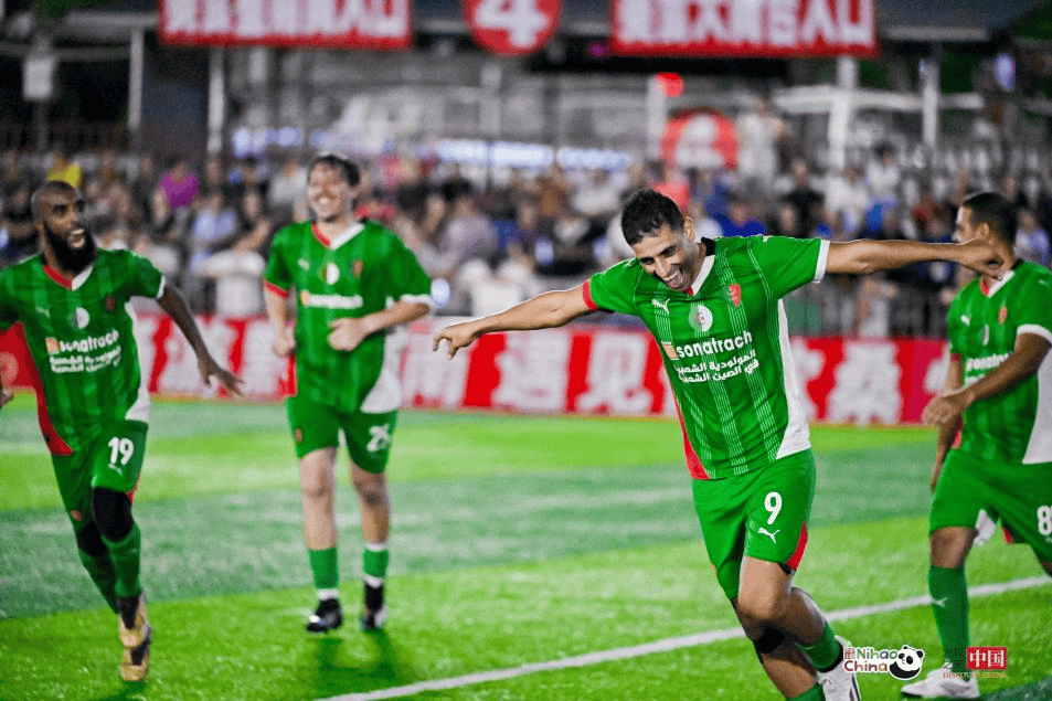 阿尔及利亚球队在友谊赛中斩获胜利