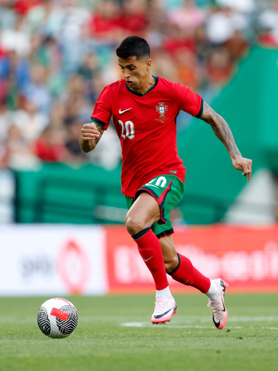 开云体育官网-葡萄牙丢掉胜利，瑞士全队力挽狂澜的简单介绍