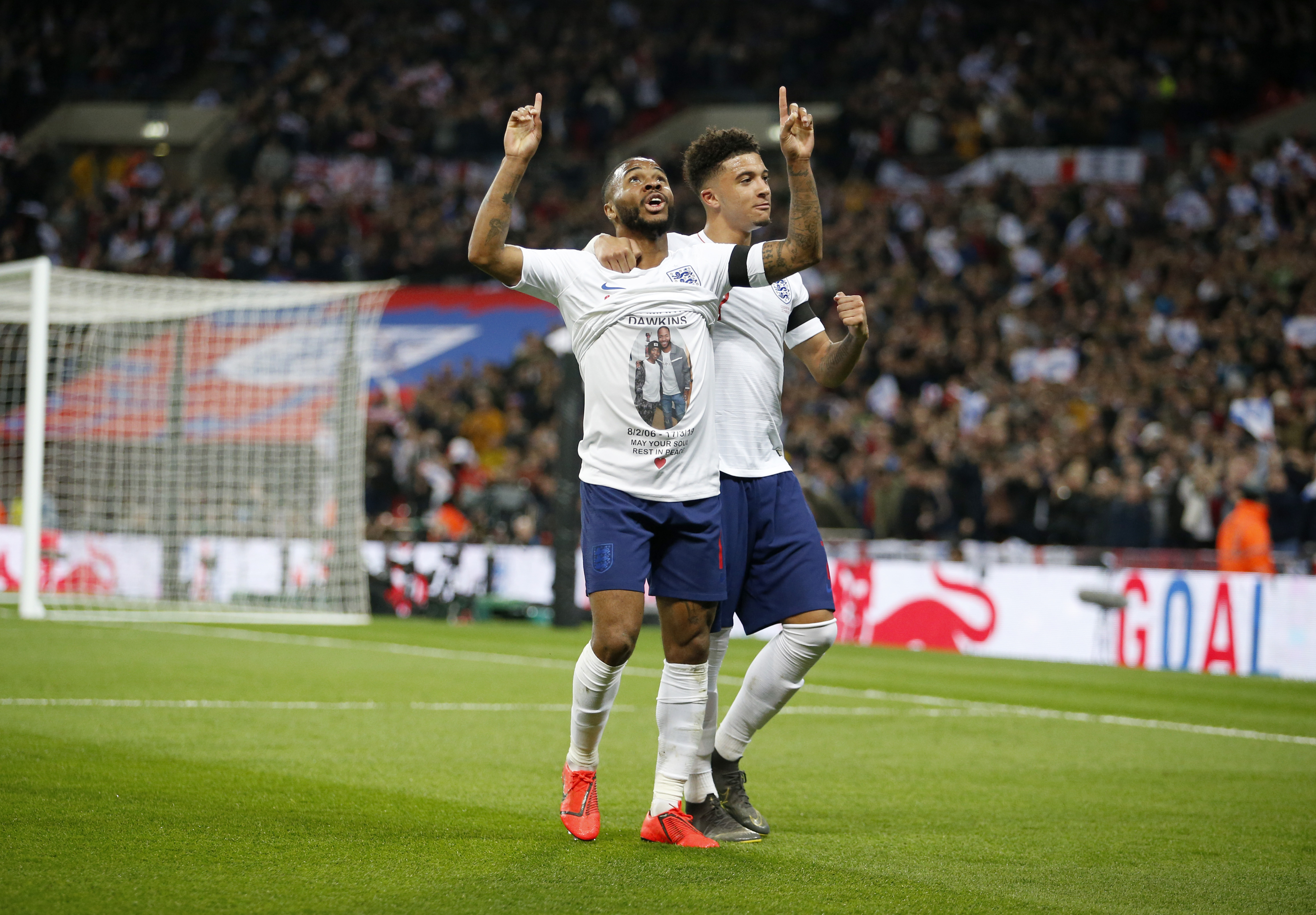 包含捷克队豪取一胜，稳步趋向欧锦赛的词条