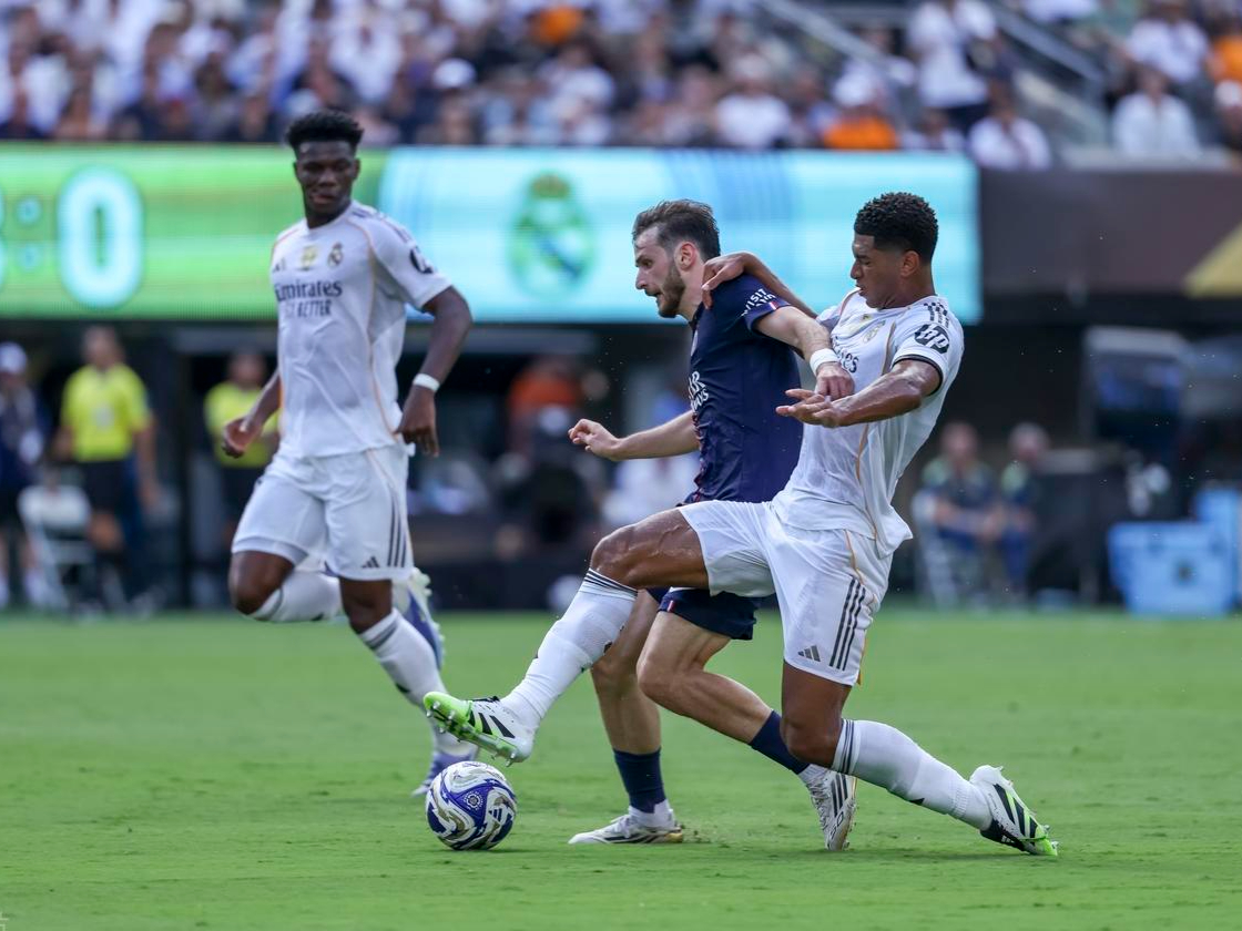 巴黎圣日耳曼大比分胜出,持续领跑的简单介绍 巴黎圣日耳曼大比分胜出,持续领跑的简单介绍