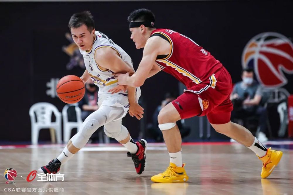 关于山西汾酒队全队表现出色,豪取三连胜的信息 关于山西汾酒队全队表现出色,豪取三连胜的信息