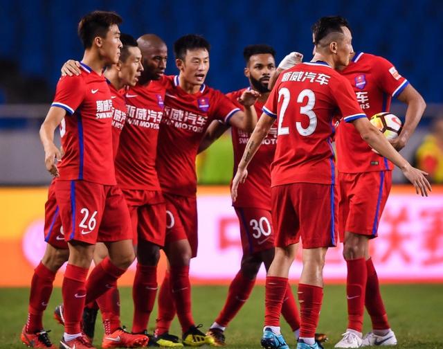 包含鲁能客场取胜,击败恒大升至积分榜第二的词条 包含鲁能客场取胜,击败恒大升至积分榜第二的词条