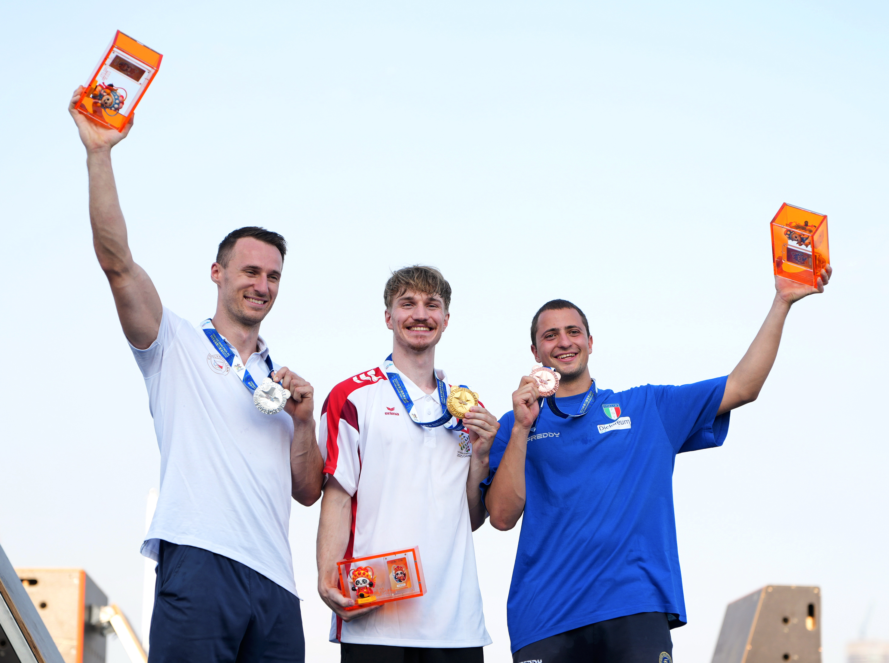 开云体育登录-瑞士代表团取得冲浪比赛第一名！的简单介绍