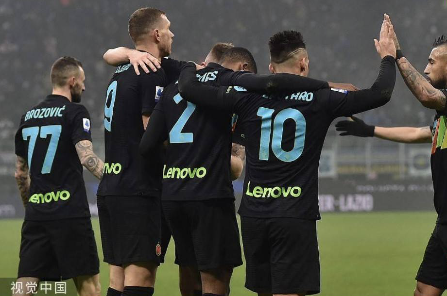 AC米兰客场告捷，连续保持领跑积分榜的简单介绍